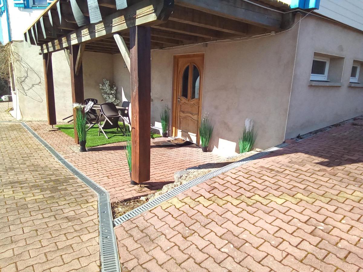 Logement De Charme Coinches Exterior foto